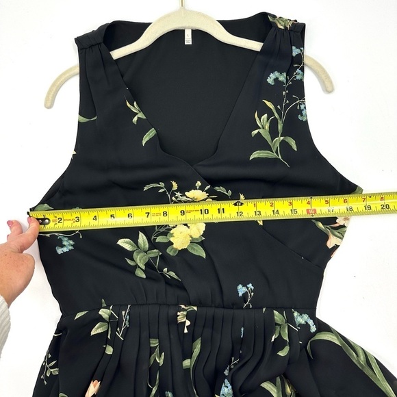 Joie Silk Braydon Dress Size Large Floral Black Caviar Wrap Bust Pleated Skirt - Picture 12 of 15